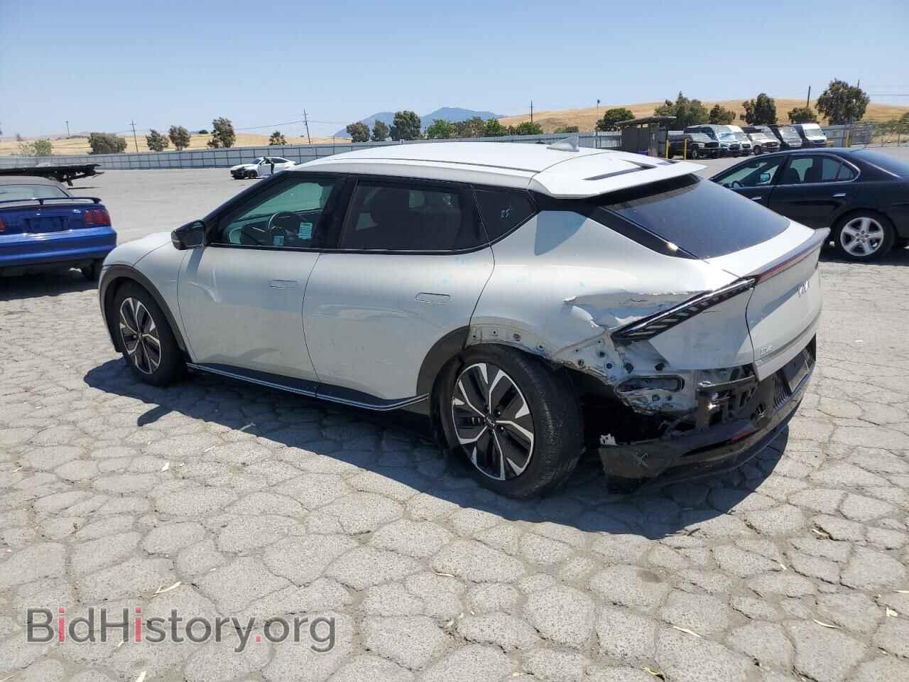 2022 KIA EV6 LIGHT - VIN: KNDC34LA4N5065301 - Фото 2