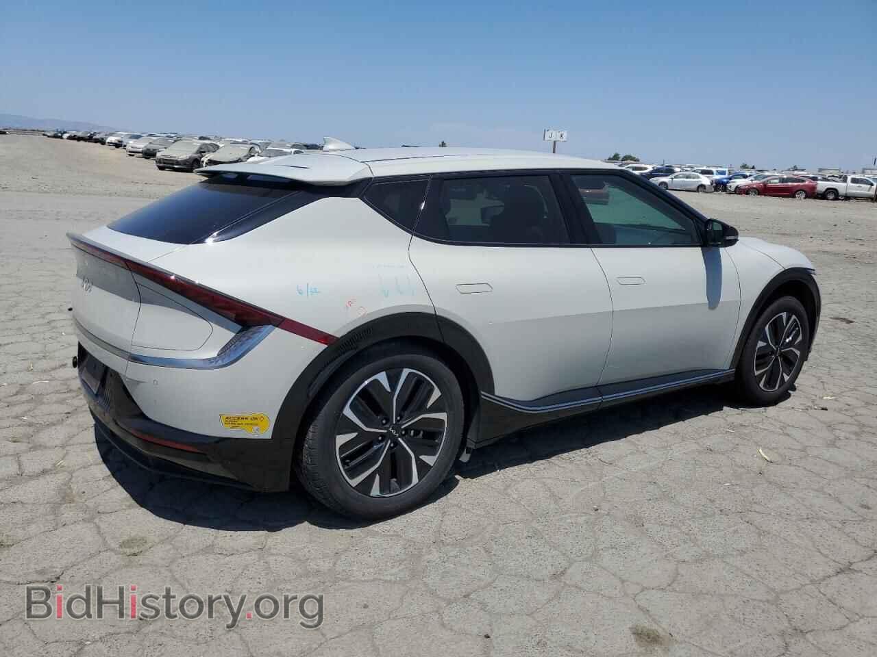 2022 KIA EV6 LIGHT - VIN: KNDC34LA4N5065301 - Фото 3