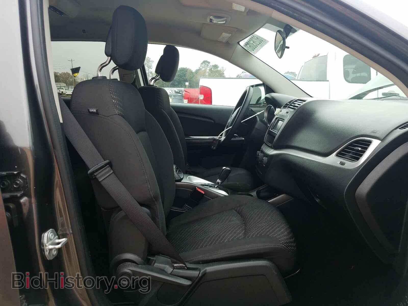 2017 DODGE JOURNEY - VIN: 3C4PDCBG5HT576048 - Фото 5