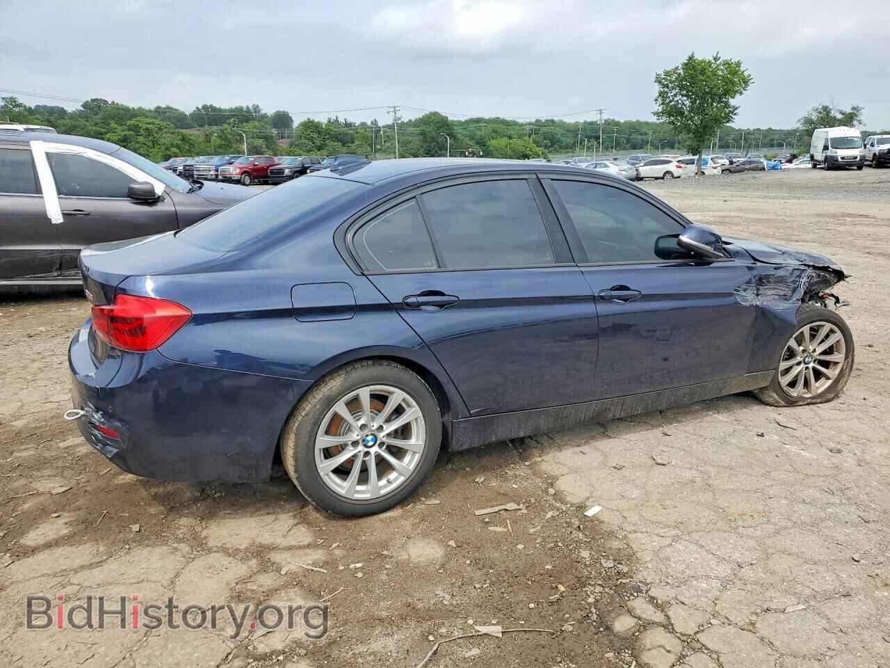 2017 BMW 3 SERIES - VIN: WBA8E1G34HNU15926 - Фото 3