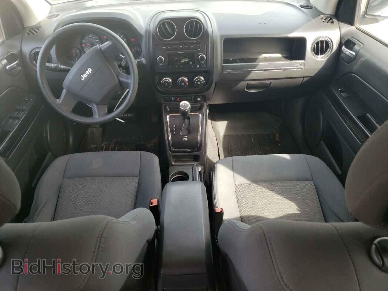 2010 JEEP COMPASS - VIN: 1J4NF4FB1AD634295 - Фото 8