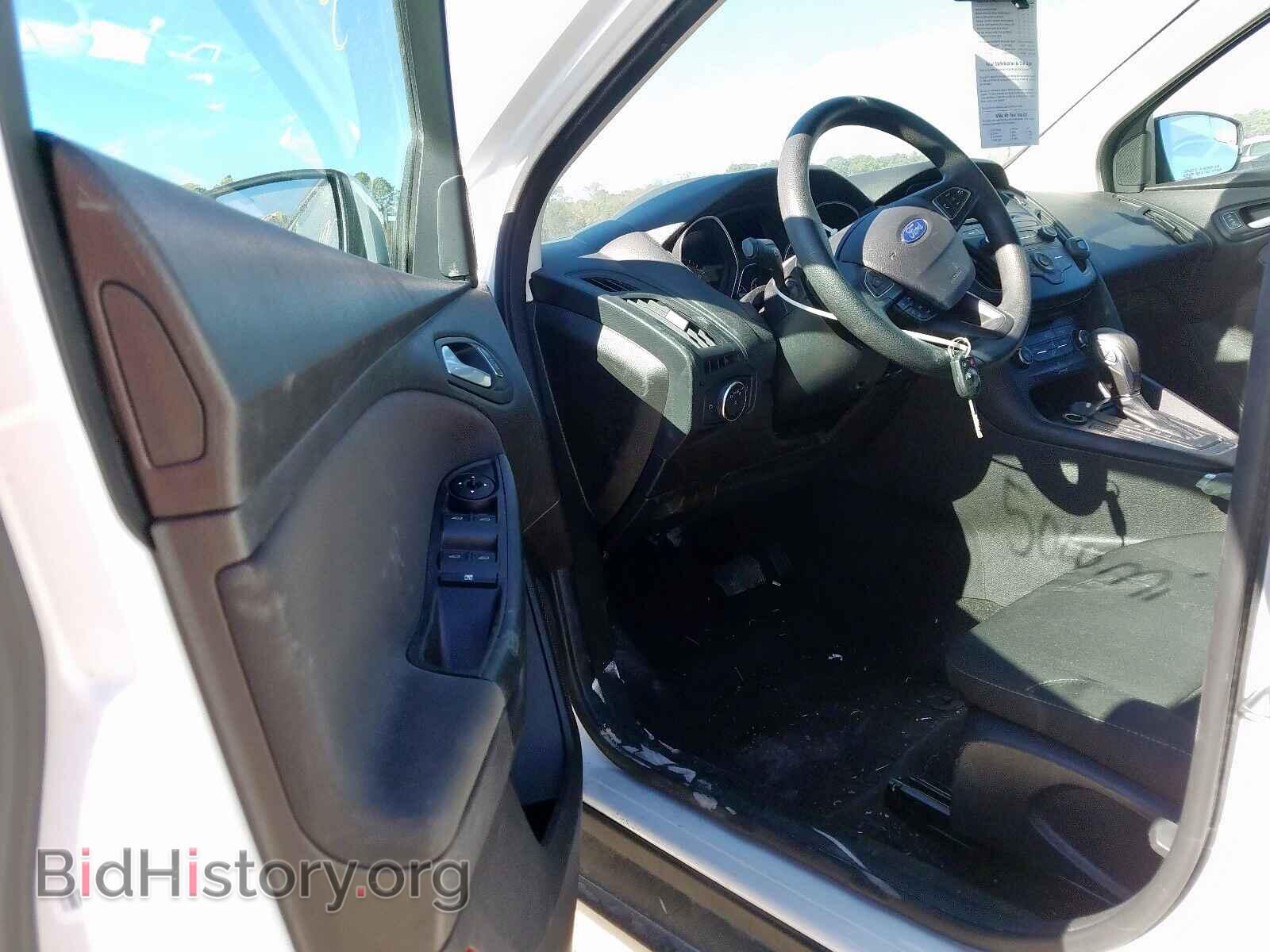2017 FORD FOCUS - VIN: 1FADP3K28HL271482 - Фото 9
