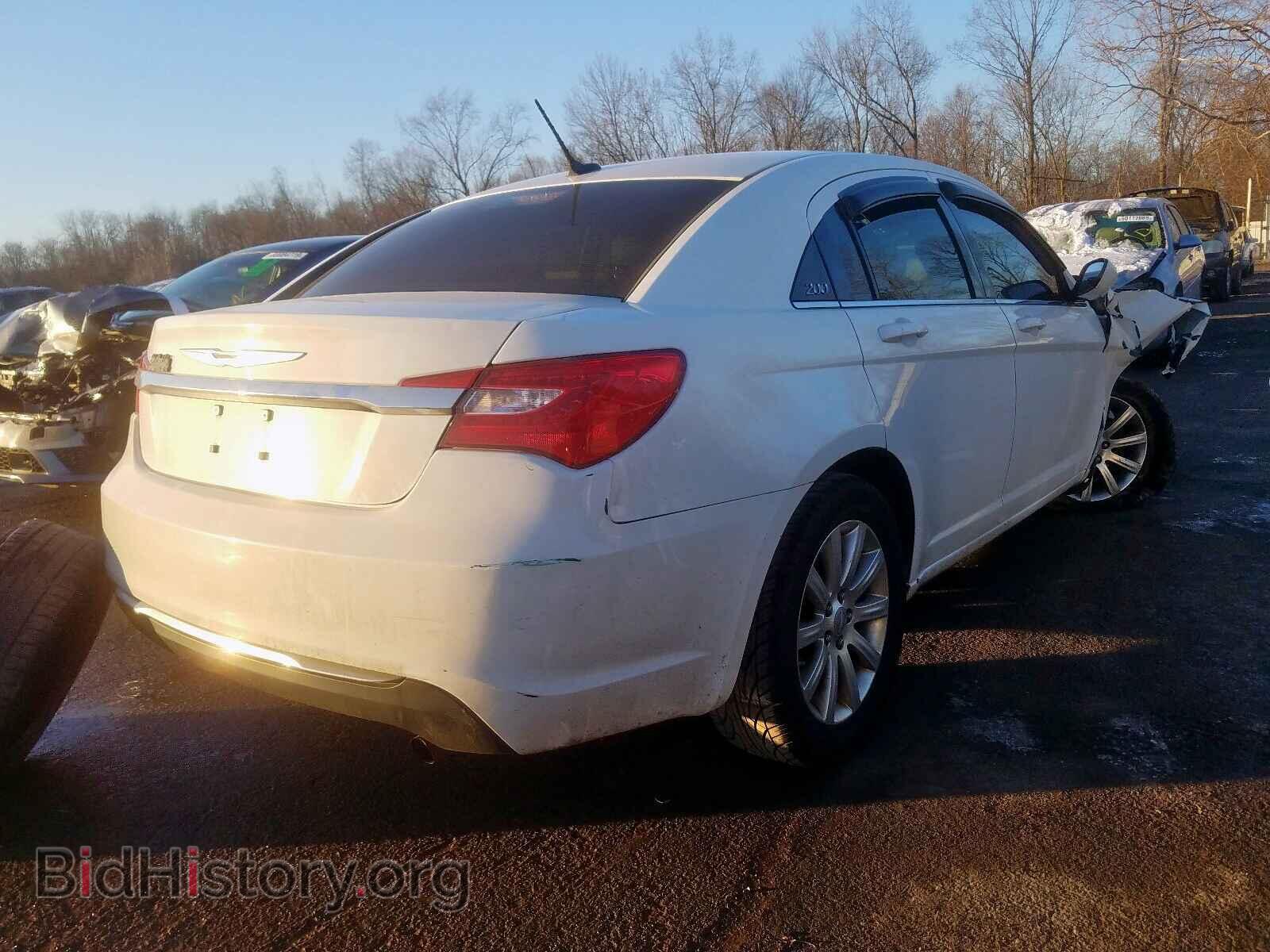 2012 CHRYSLER 200 - VIN: 1C3CCBBB3CN150498 - Фото 4