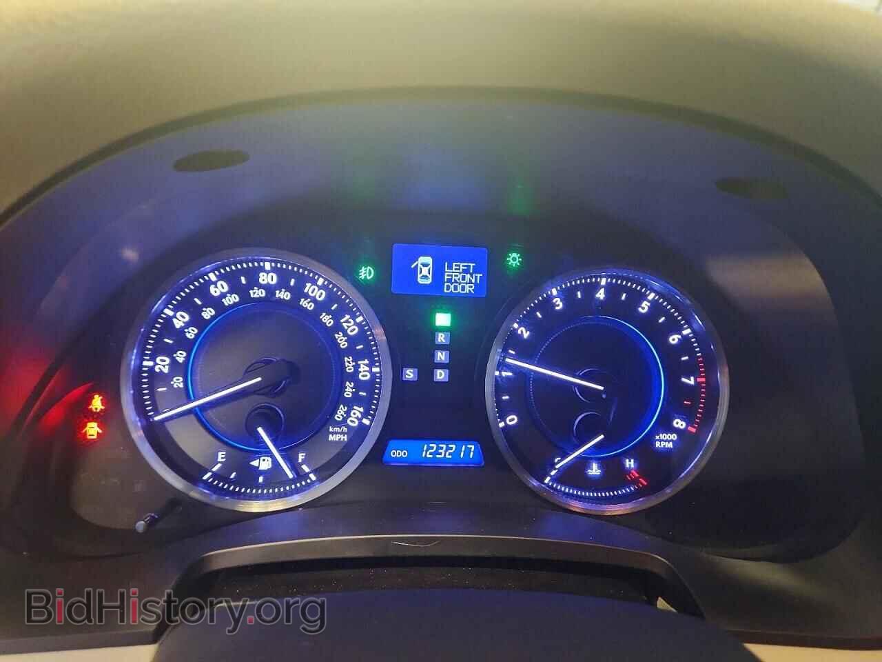 2011 LEXUS IS - VIN: JTHCF5C23B5049705 - Photo 9