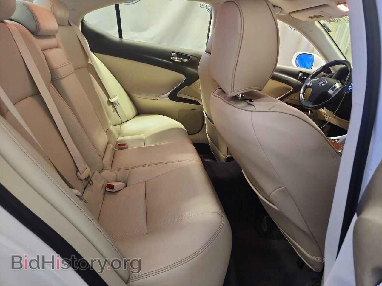 2011 LEXUS IS - VIN: JTHCF5C23B5049705 - Photo 10