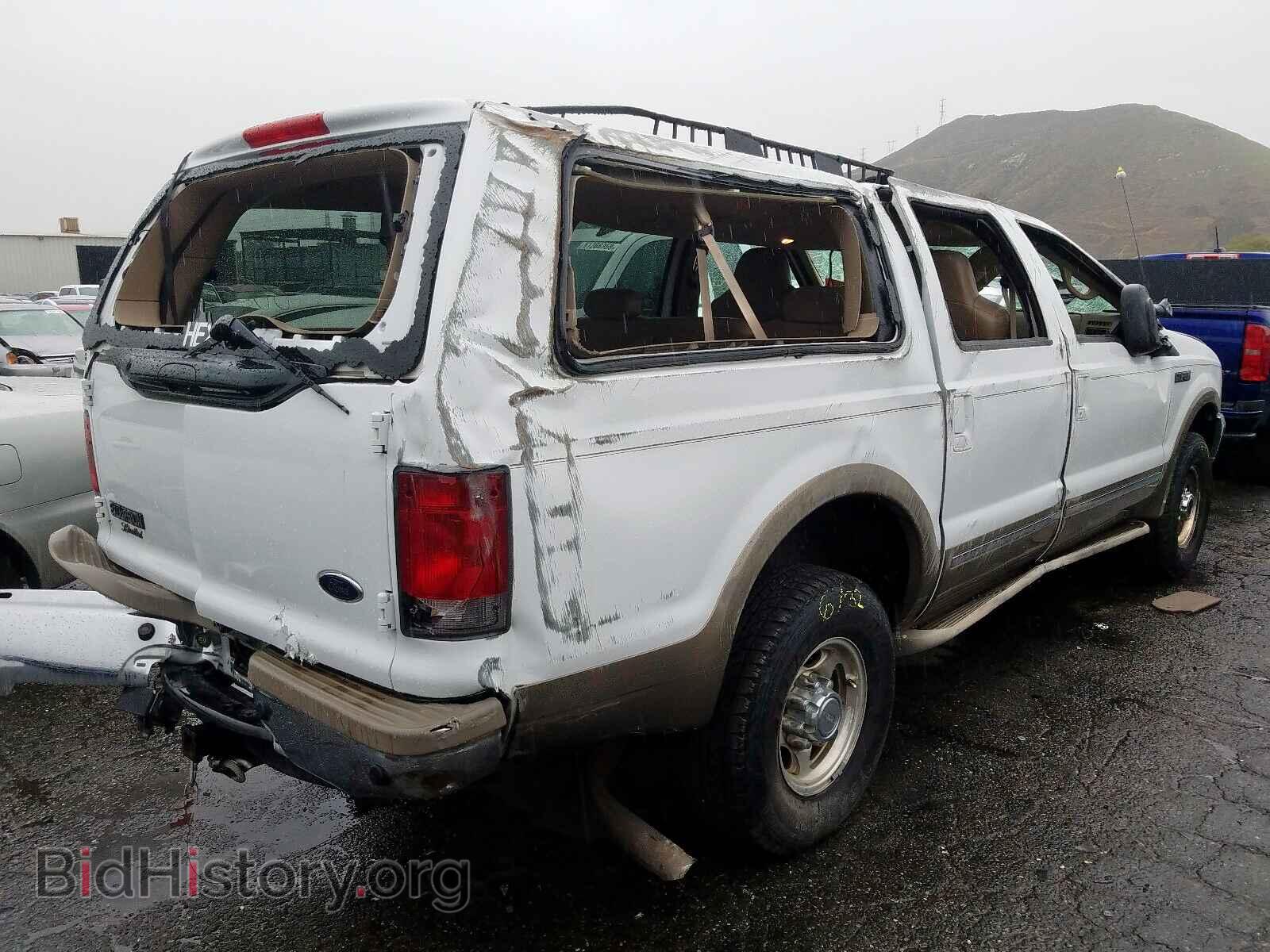 2002 FORD EXCURSION - VIN: 1FMSU43F12EB16703 - Photo 4
