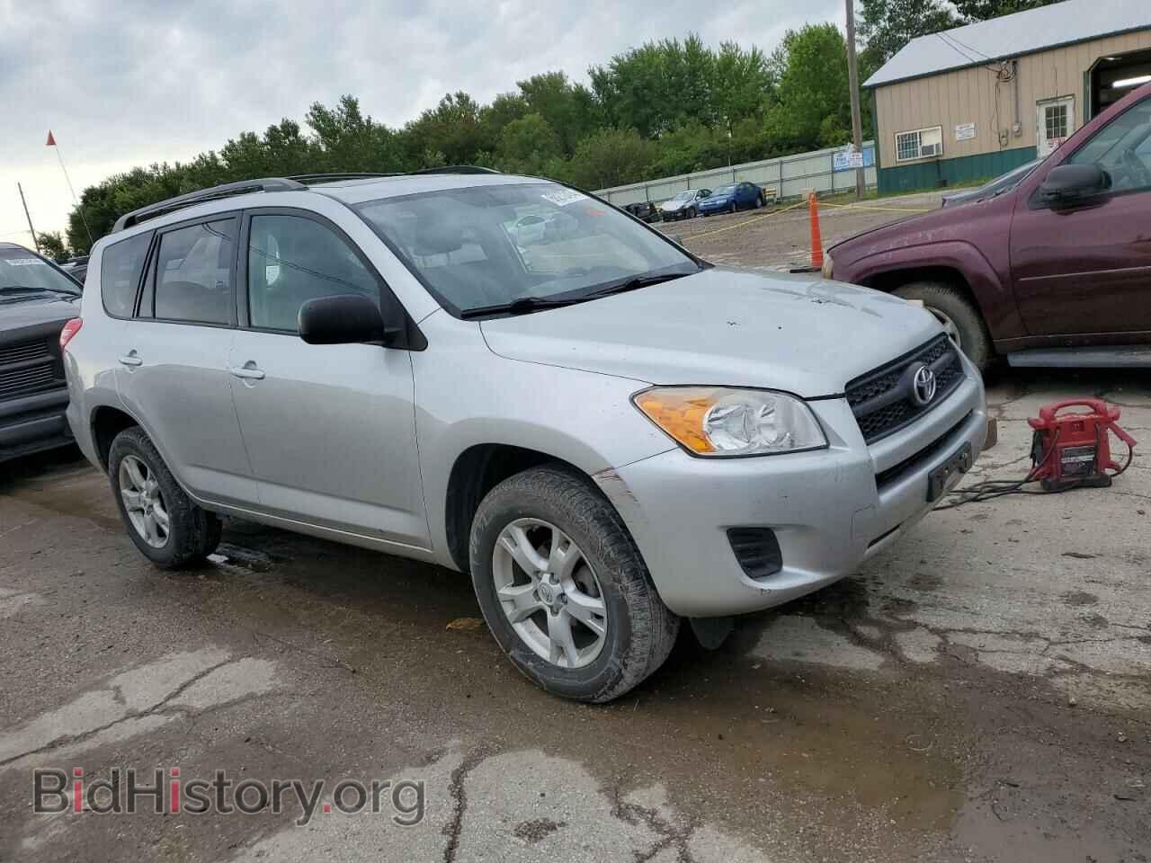 2011 TOYOTA RAV4 - VIN: 2T3BF4DV2BW106940 - Фото 4