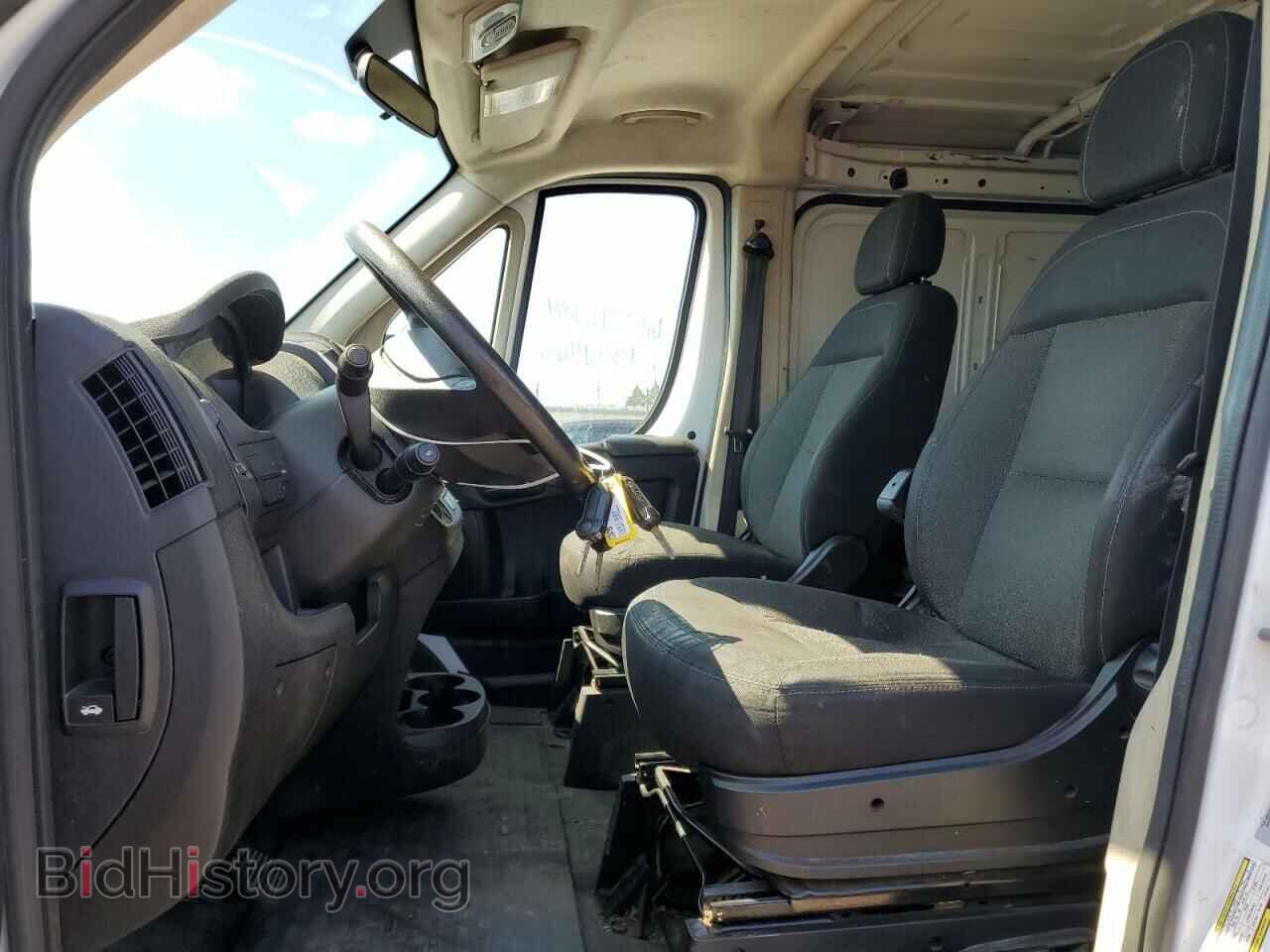 2017 RAM All Models - VIN: 3C6TRVNG9HE534856 - Фото 7