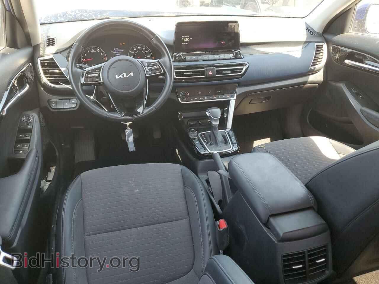 2023 KIA SELTOS - VIN: KNDEUCAAXP7402130 - Фото 8