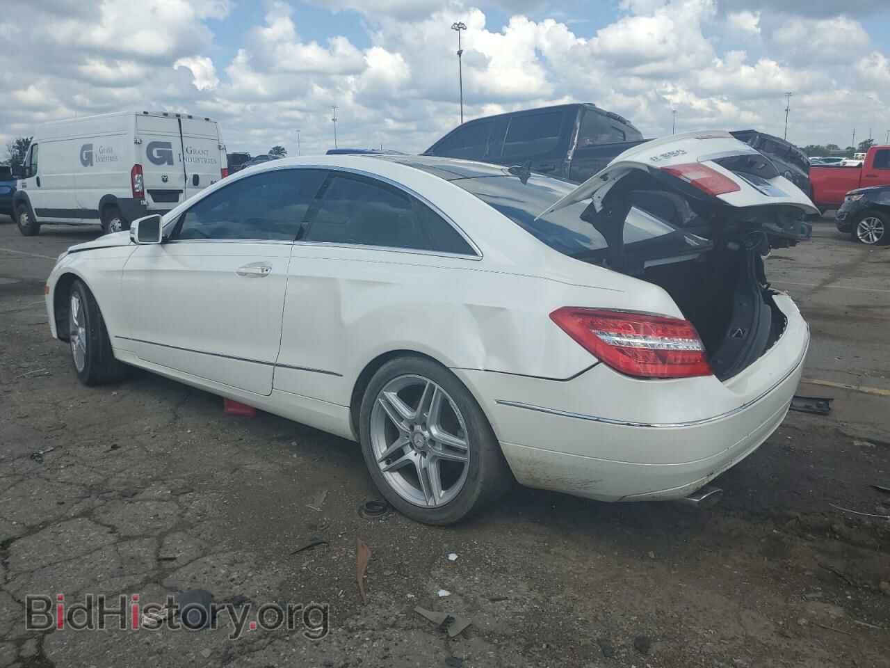 2013 MERCEDES-BENZ E-CLASS - VIN: WDDKJ5KB2DF195061 - Фото 2