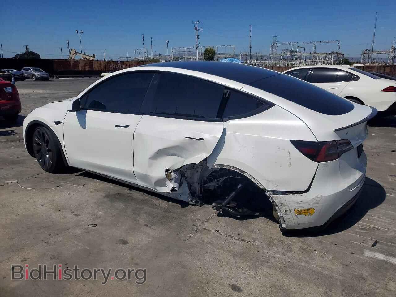 2022 TESLA MODEL Y - VIN: 7SAYGDEF8NF484580 - Фото 2