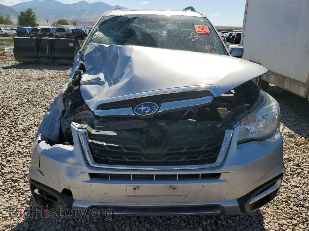 2017 SUBARU FORESTER - VIN: JF2SJAEC1HH439608 - Фото 5
