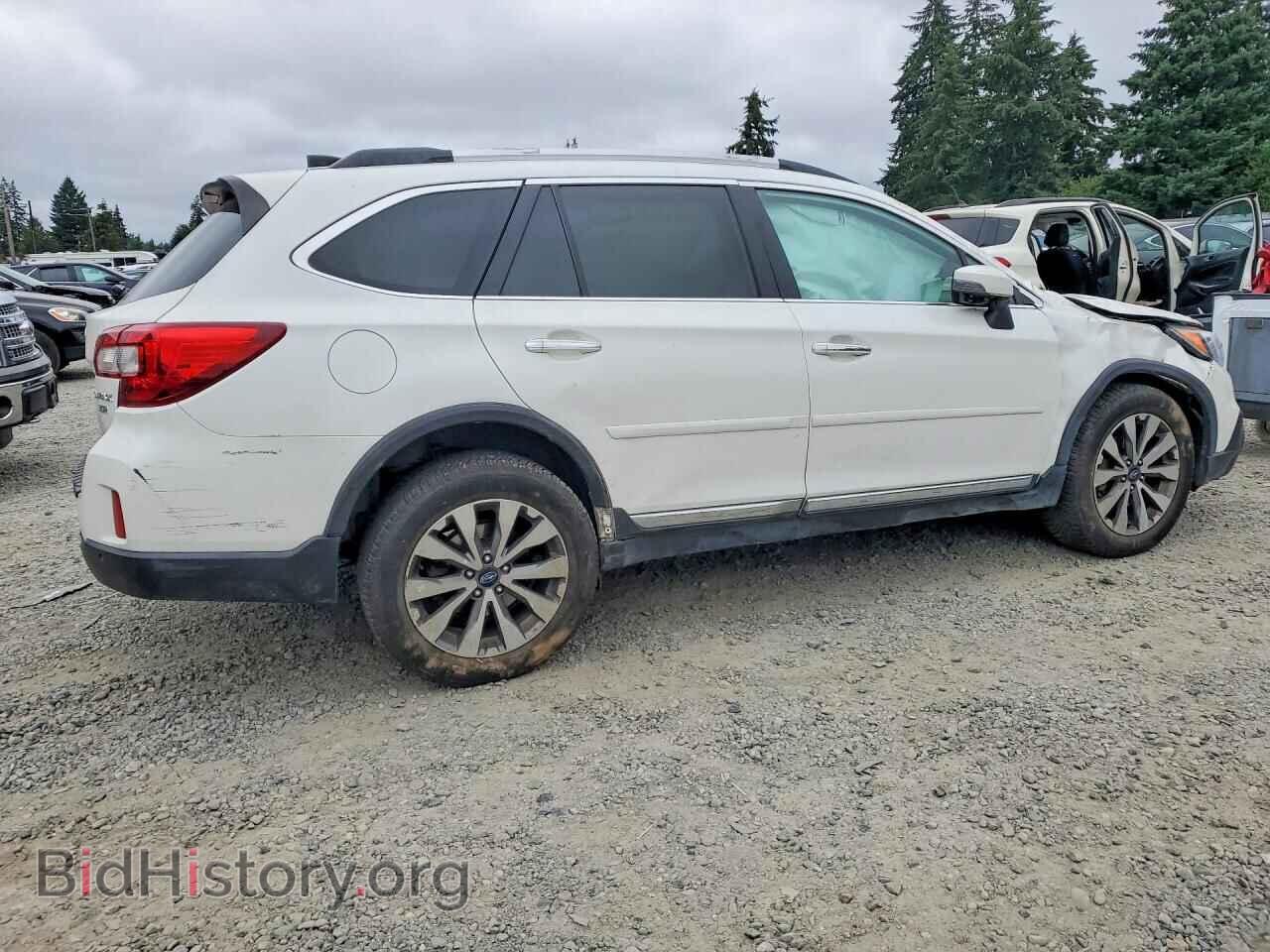 2017 SUBARU OUTBACK - VIN: 4S4BSETC8H3397257 - Фото 3