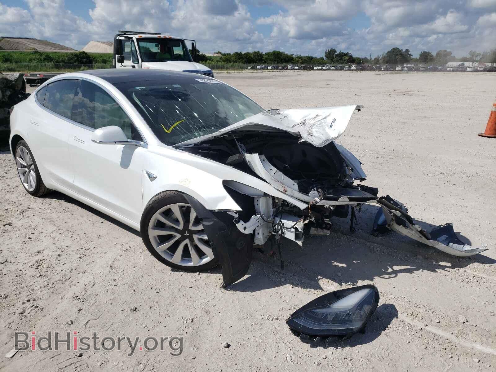 Photo 5YJ3E1EA4KF476388 - TESLA MODEL 3 2019