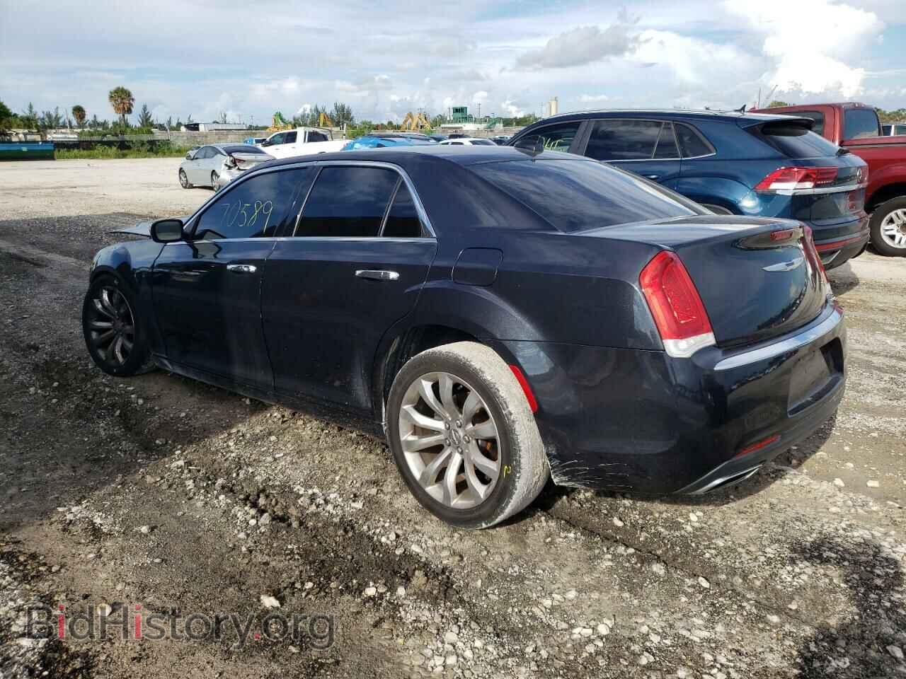 2018 CHRYSLER 300 - VIN: 2C3CCAEG8JH123188 - Фото 3