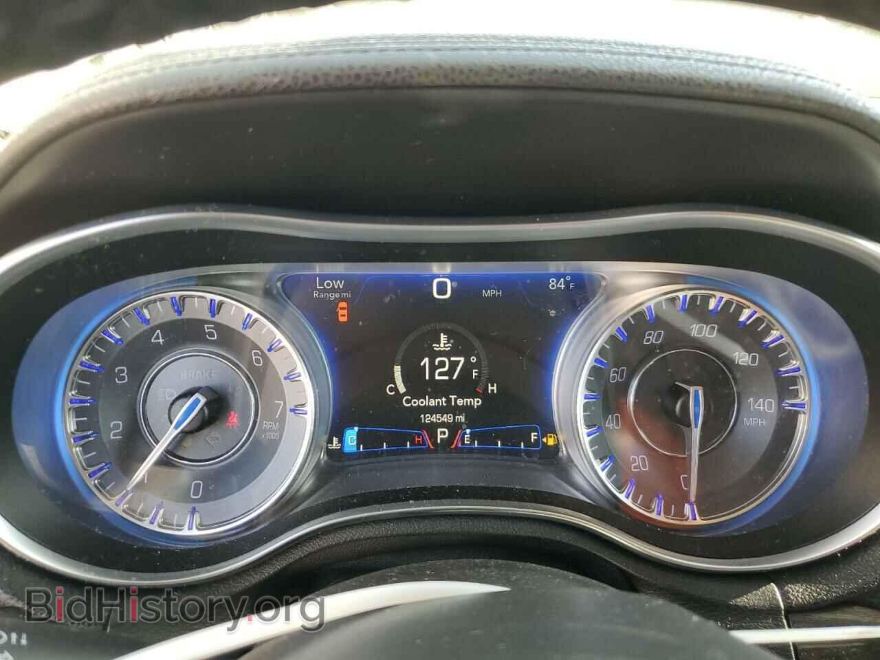 2016 CHRYSLER 300 - VIN: 2C3CCAAG9GH135378 - Фото 9