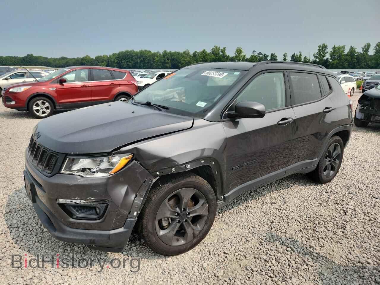 Фотография 3C4NJCBB1JT407929 - JEEP COMPASS 2018