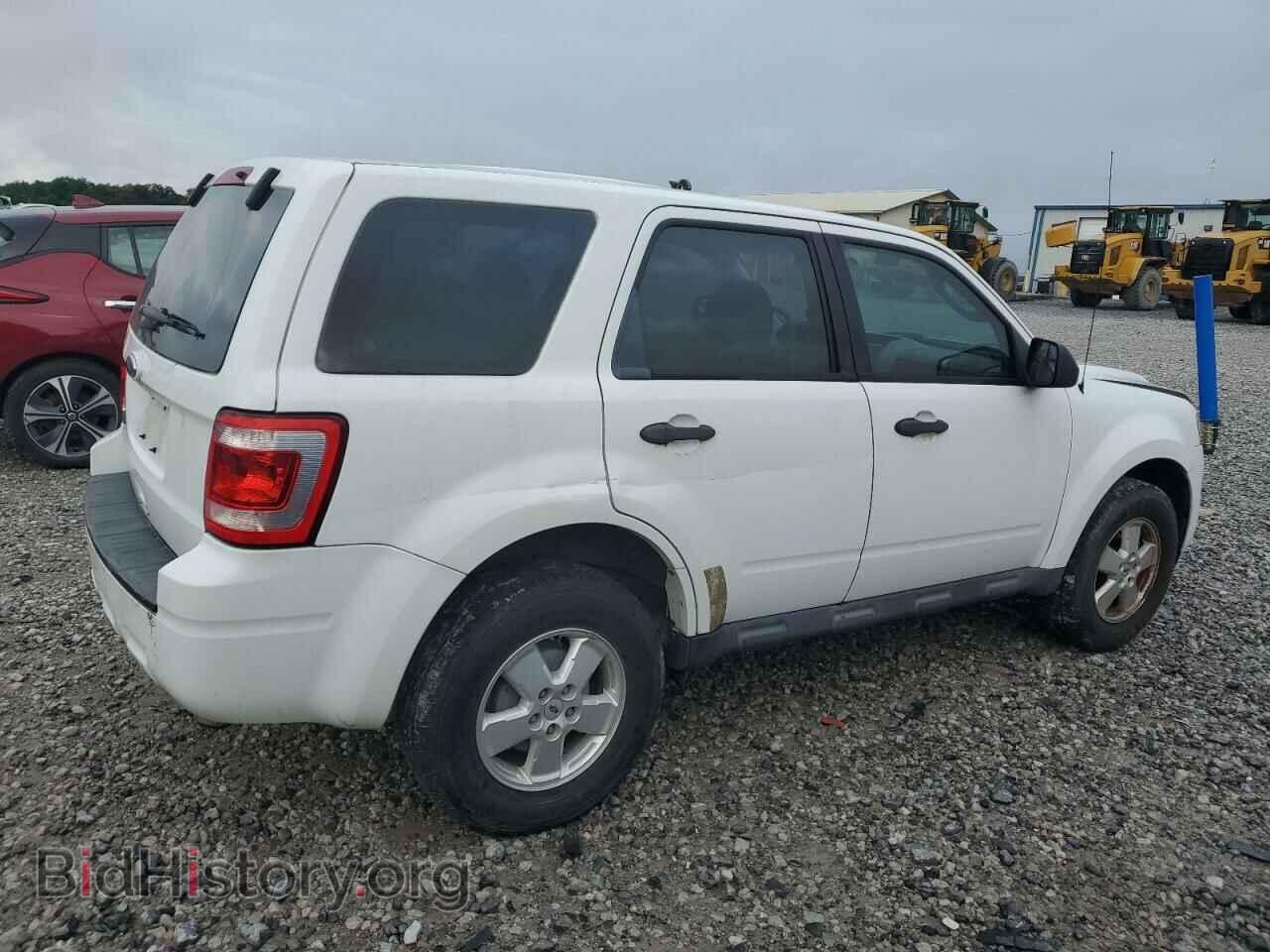2011 FORD ESCAPE - VIN: 1FMCU0C79BKB47155 - Фото 3