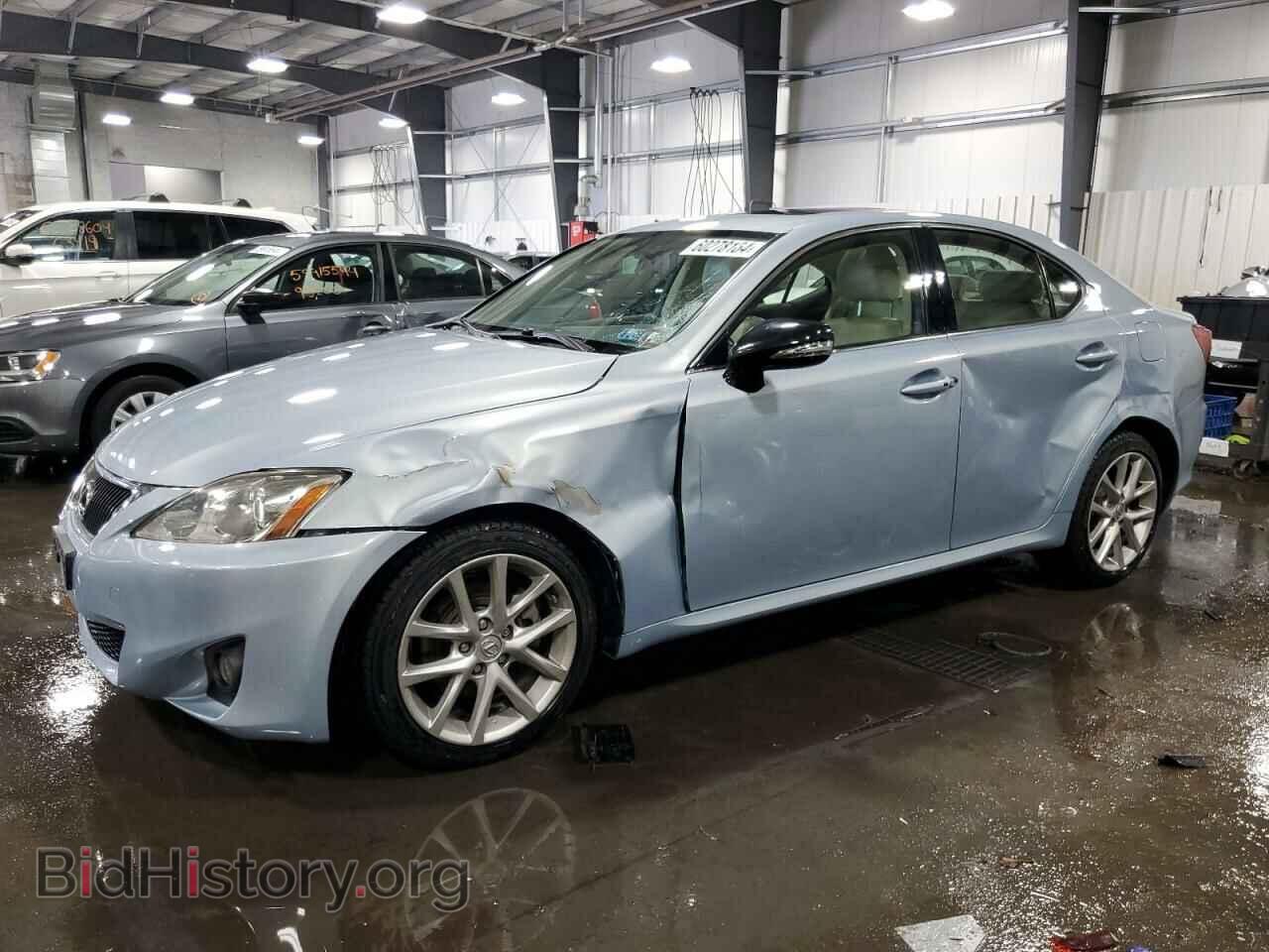 Photo JTHCF5C2XB5048034 - LEXUS IS 2011