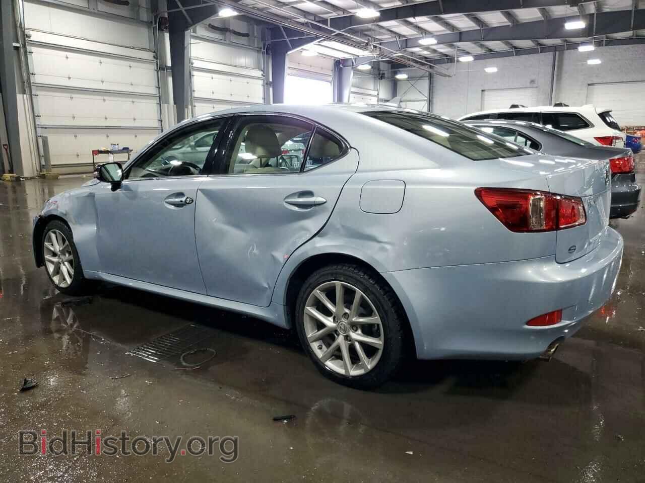 2011 LEXUS IS - VIN: JTHCF5C2XB5048034 - Photo 2