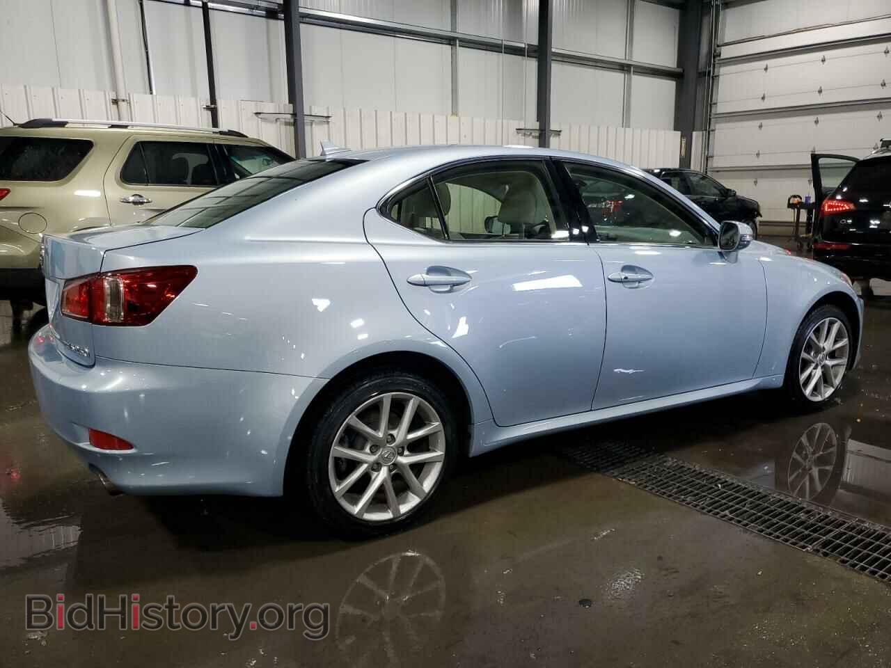 2011 LEXUS IS - VIN: JTHCF5C2XB5048034 - Photo 3