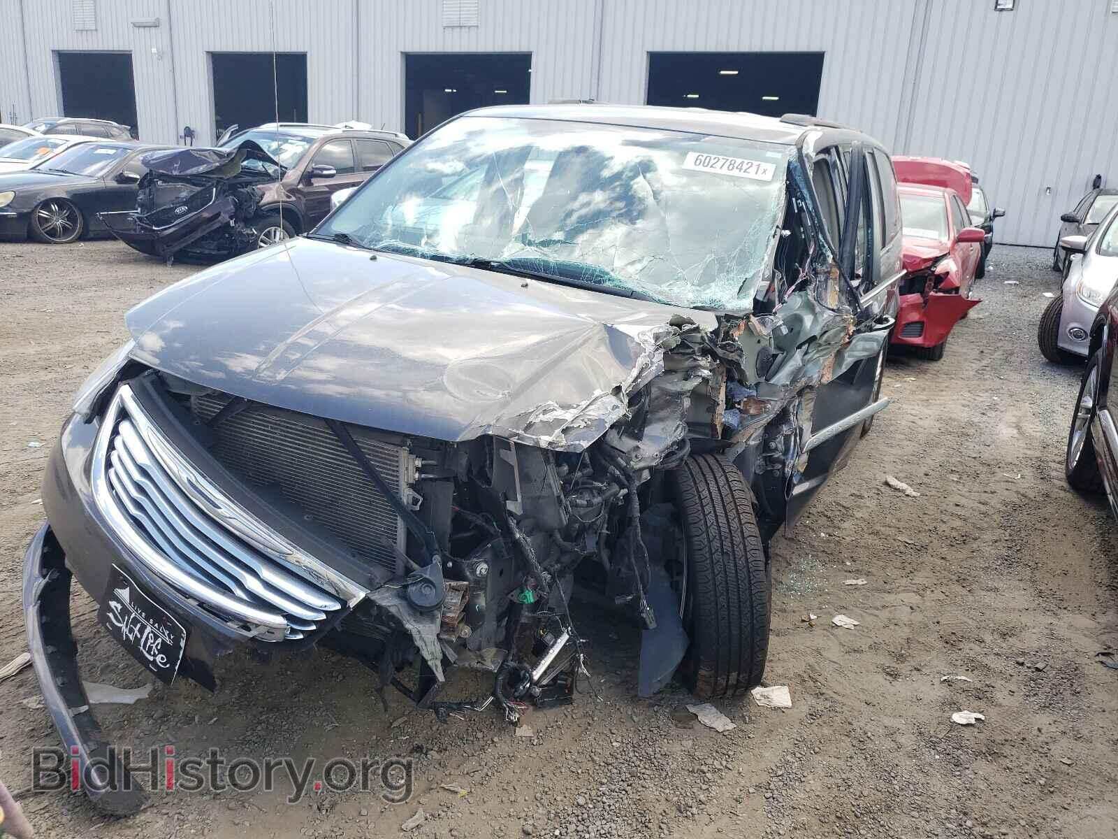 2015 CHRYSLER MINIVAN - VIN: 2C4RC1CG0FR619208 - Фото 2