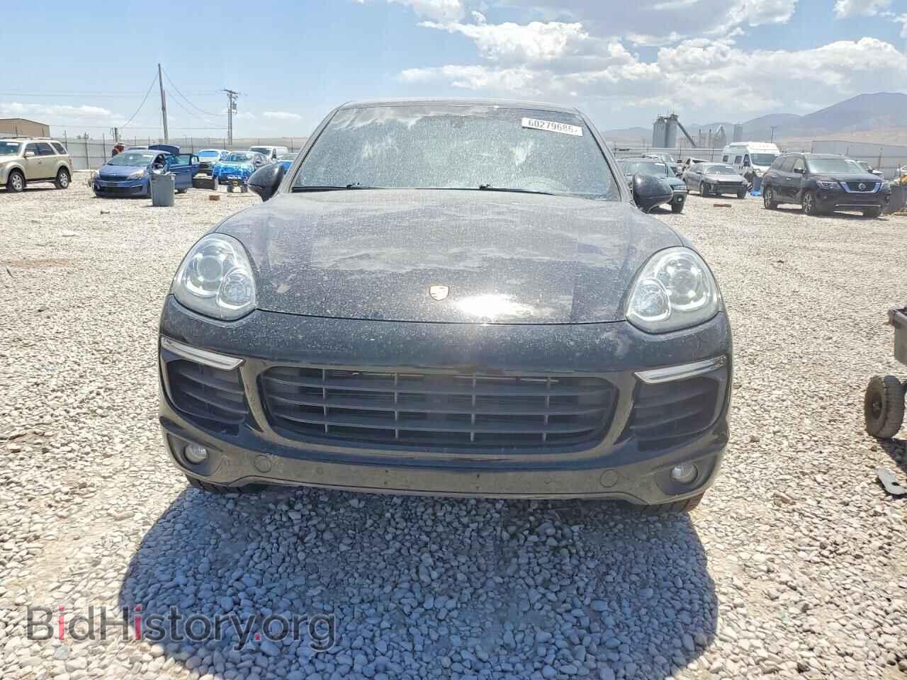 2017 PORSCHE CAYENNE - VIN: WP1AA2A24HKA89969 - Photo 5