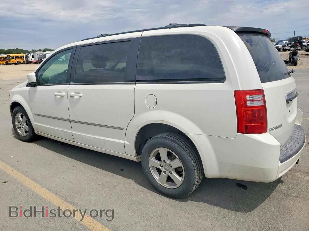 2010 DODGE CARAVAN - VIN: 2D4RN5D10AR247585 - Photo 2