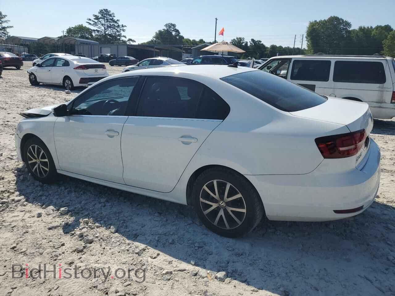 2017 VOLKSWAGEN JETTA - VIN: 3VWDB7AJ9HM303876 - Фото 2