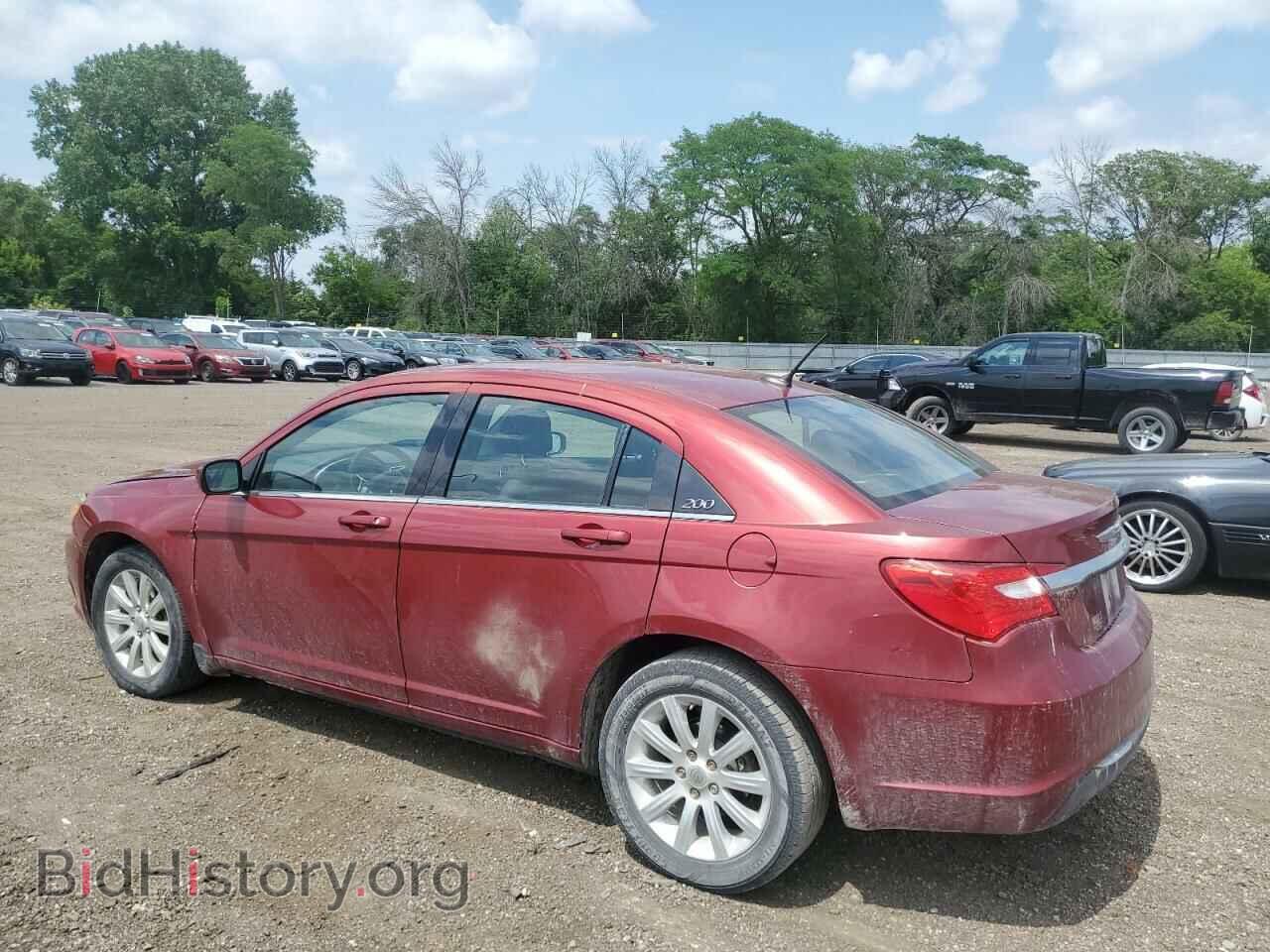 2013 CHRYSLER 200 - VIN: 1C3CCBBB8DN633535 - Фото 2
