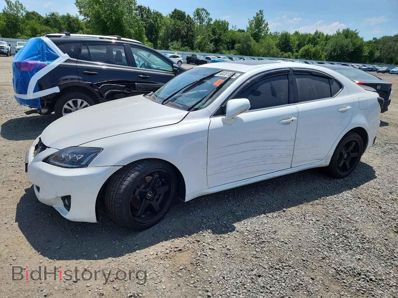 Photo JTHCF5C24D5063051 - LEXUS IS 2013