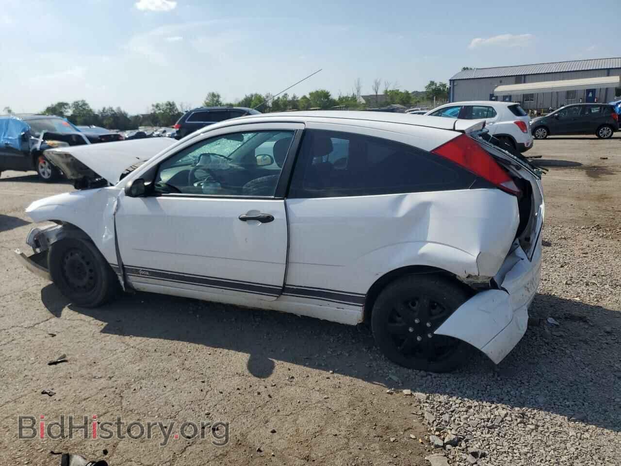 2006 FORD FOCUS - VIN: 1FAFP31N16W227453 - Фото 2