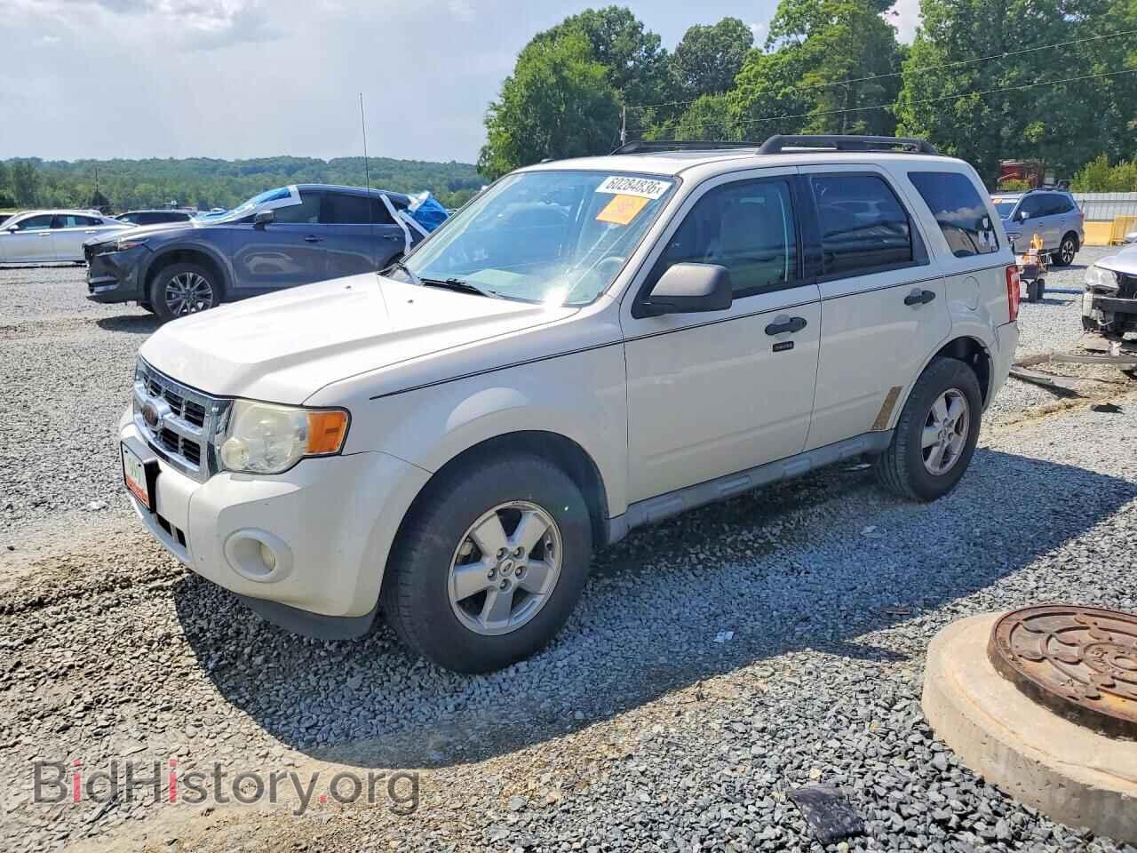 Фотография 1FMCU0D79AKC65574 - FORD ESCAPE 2010