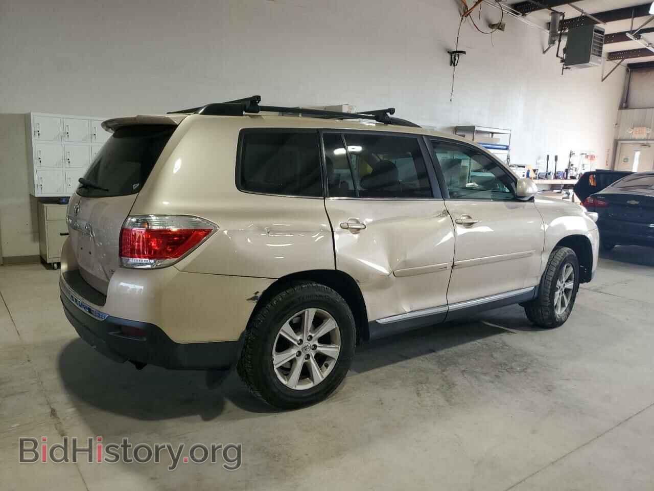 2013 TOYOTA HIGHLANDER - VIN: 5TDBK3EH4DS278180 - Фото 3