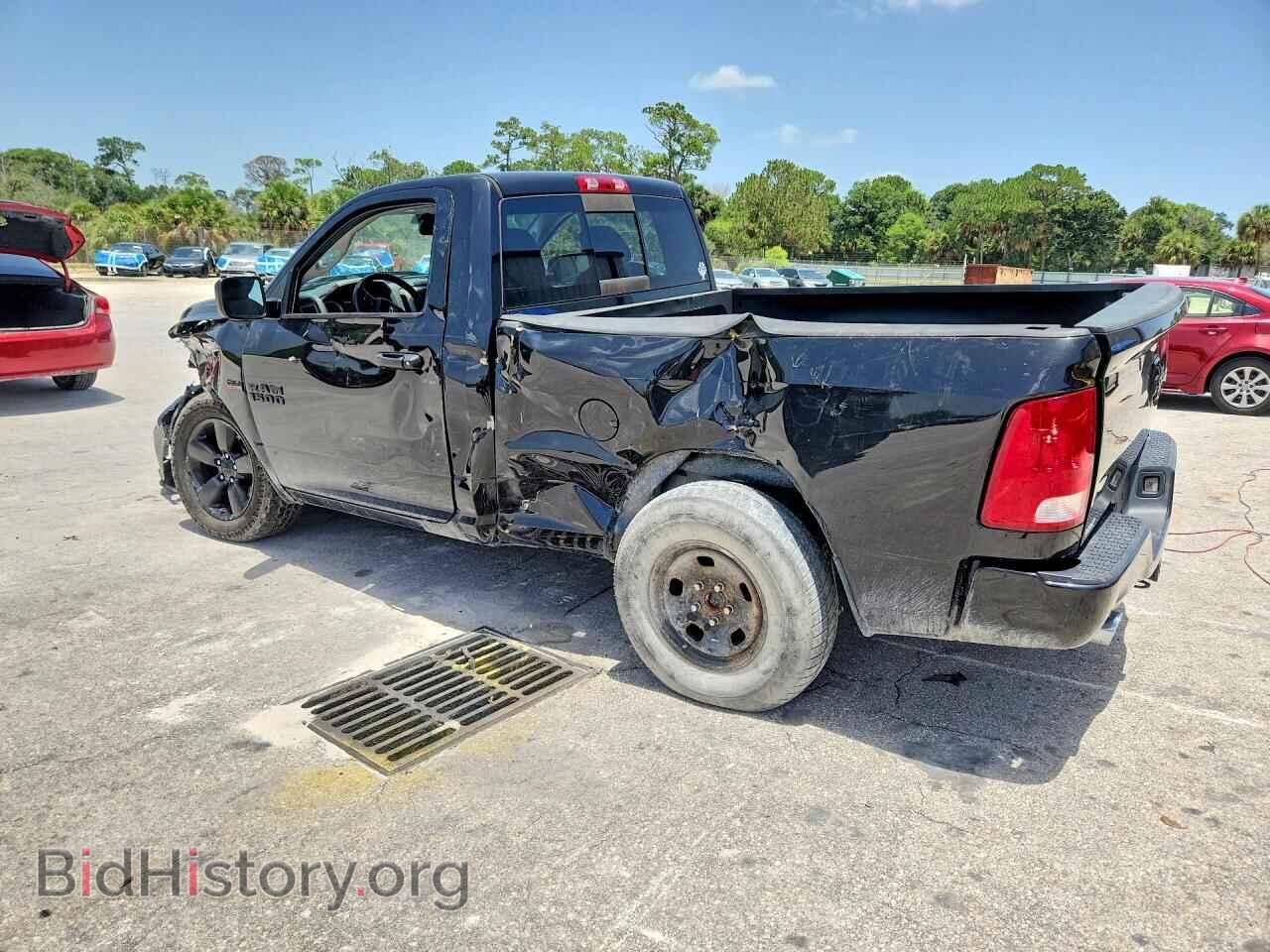 2016 RAM 1500 - VIN: 3C6JR7AT6GG262890 - Photo 2