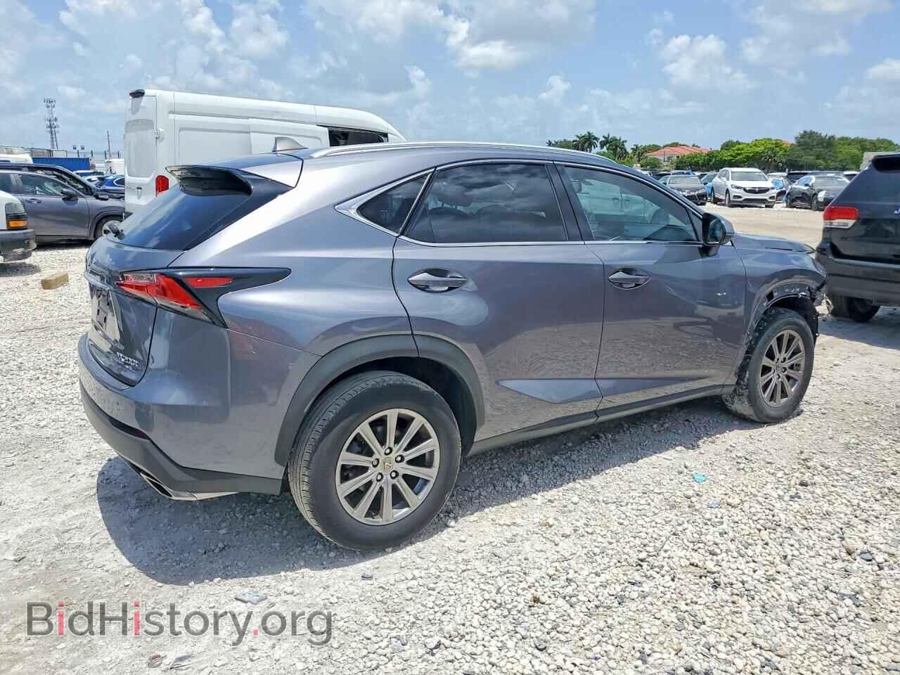 2017 LEXUS NX - VIN: JTJYARBZ8H2082847 - Фото 3