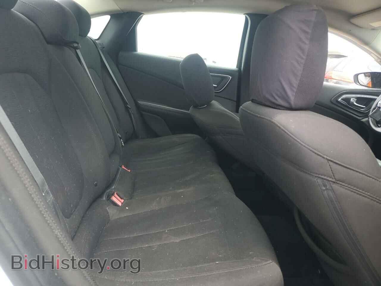 2015 CHRYSLER 200 - VIN: 1C3CCCAB0FN659251 - Фото 10