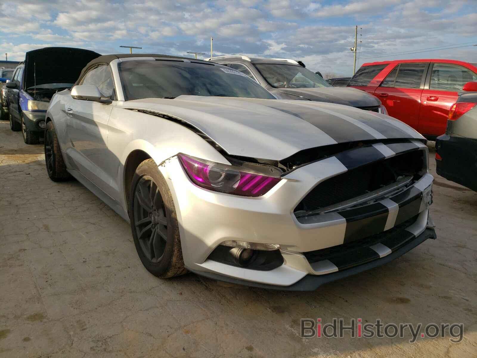 Photo 1FATP8UH5G5210295 - FORD MUSTANG 2016