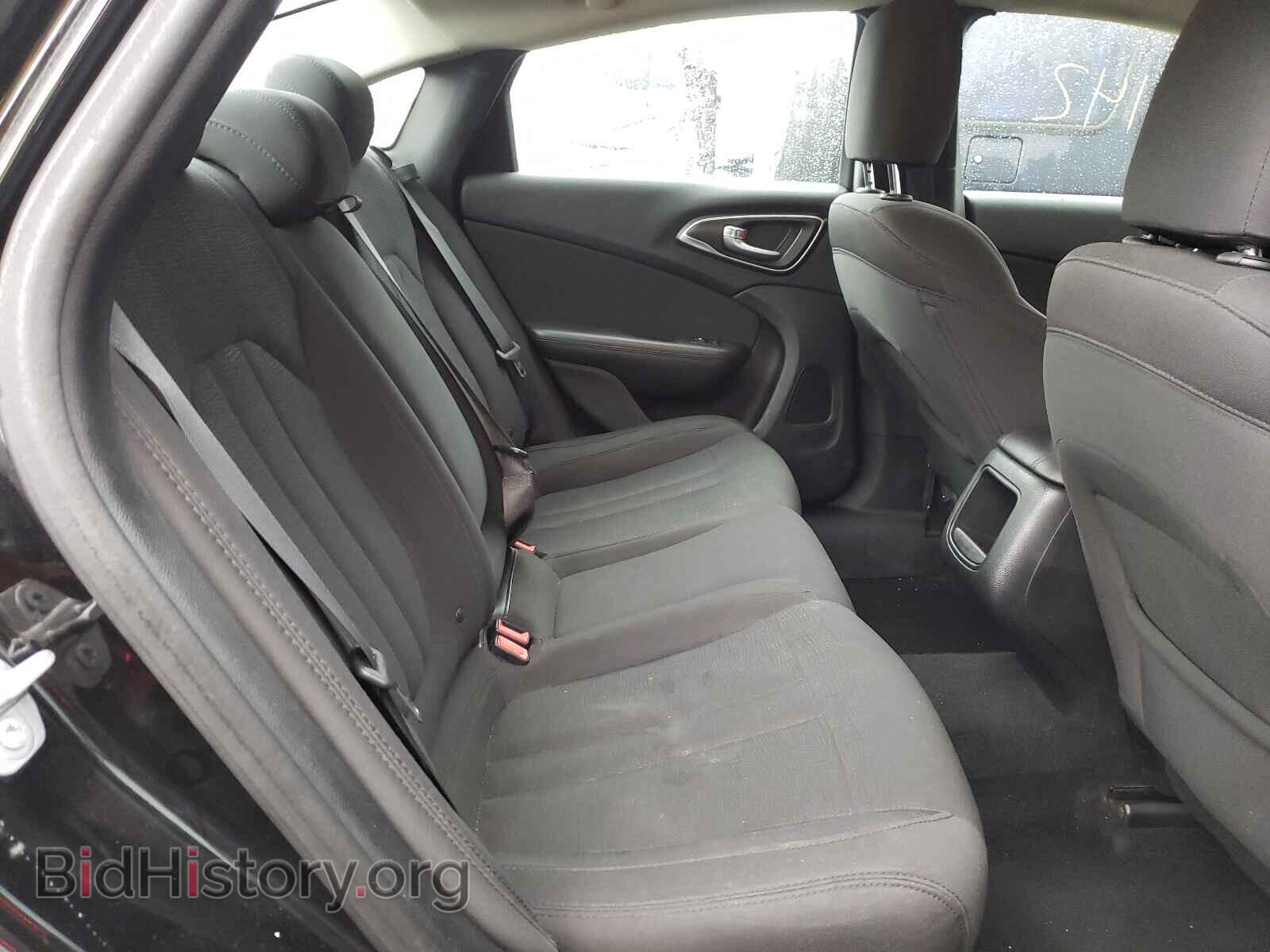 2016 CHRYSLER 200 - VIN: 1C3CCCAB4GN127714 - Фото 6