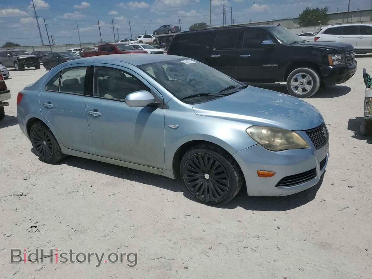 2011 SUZUKI KIZASHI - VIN: JS2RE9A31B6111779 - Photo 4