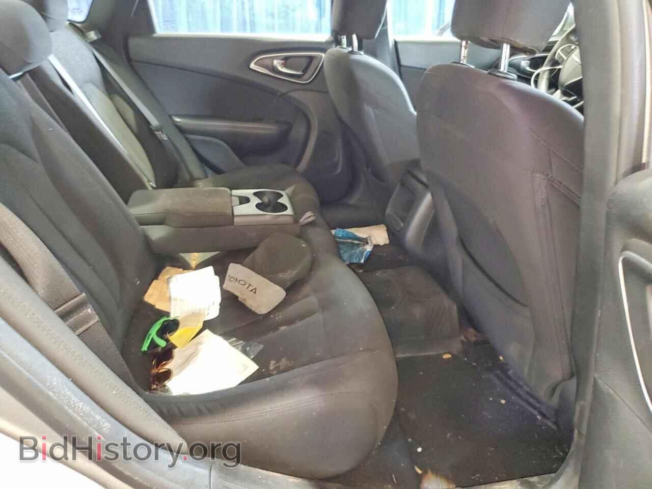 2015 CHRYSLER 200 - VIN: 1C3CCCAB1FN570093 - Фото 10