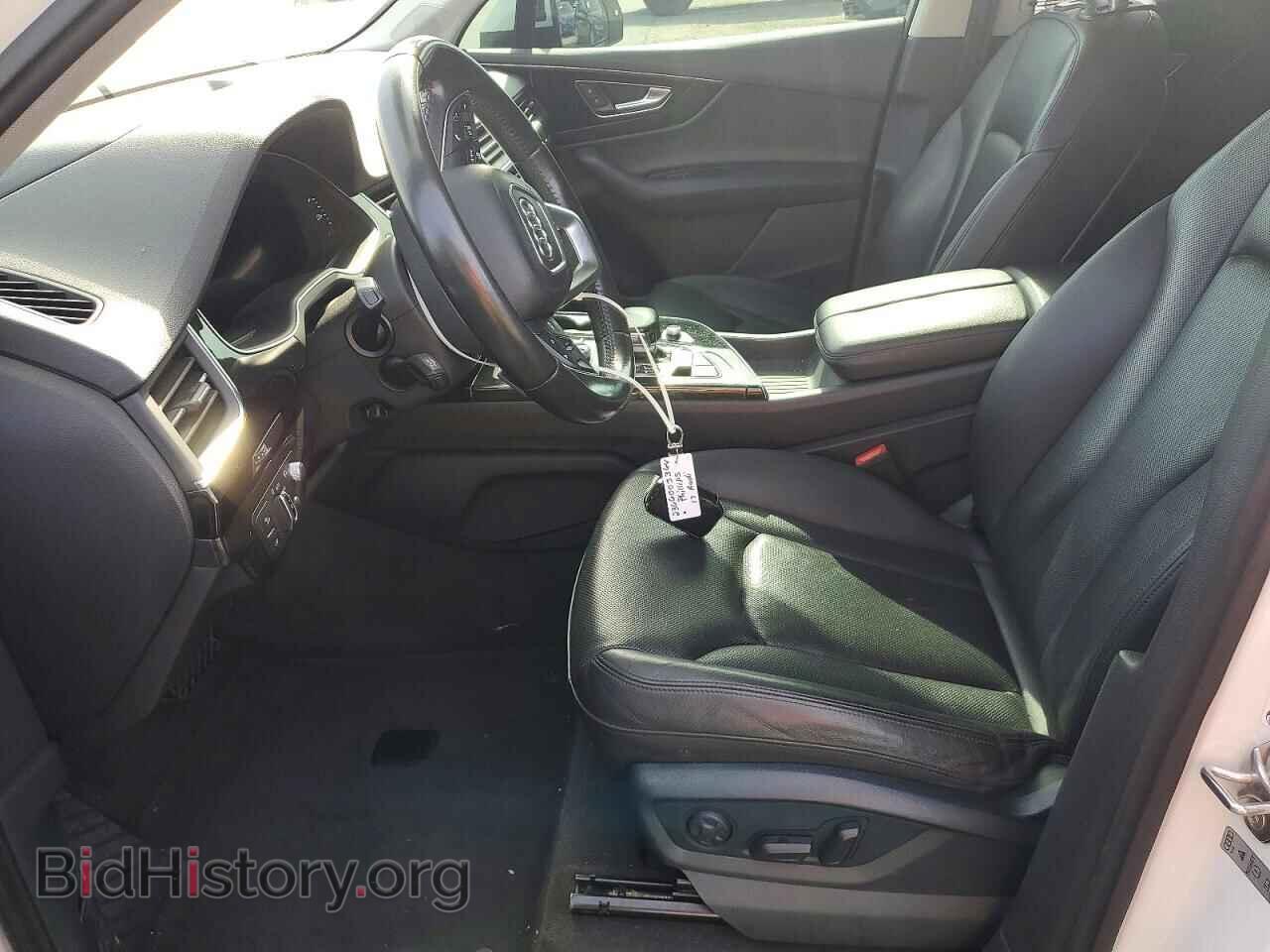 2017 AUDI Q7 - VIN: WA1VAAF78HD000176 - Фото 7
