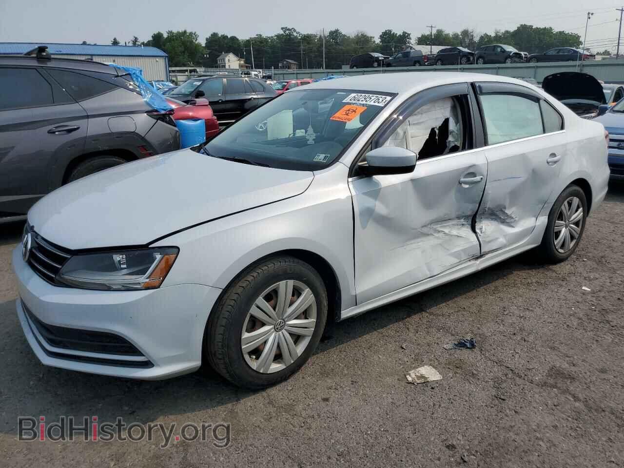 Фотография 3VW2B7AJ2HM390446 - VOLKSWAGEN JETTA 2017