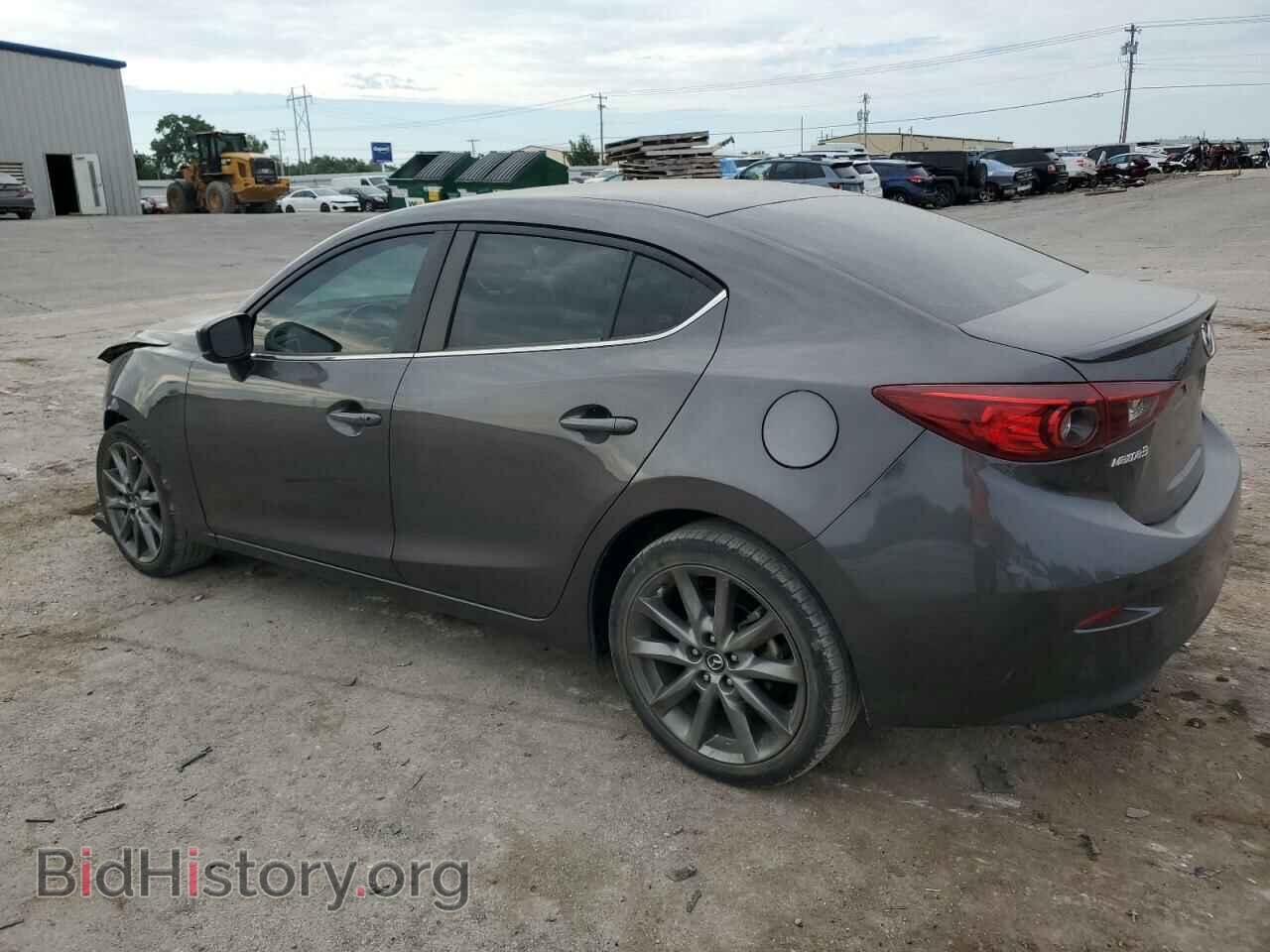 2018 MAZDA 3 - VIN: 3MZBN1V35JM196807 - Фото 2