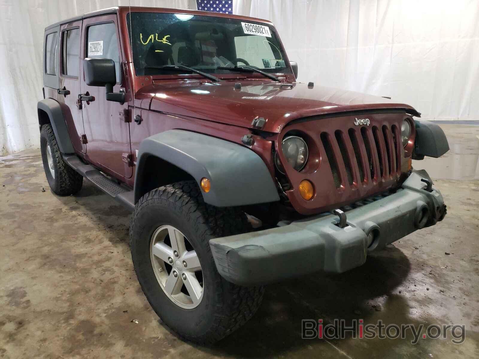 Фотография 1J4GA39167L111714 - JEEP WRANGLER 2007