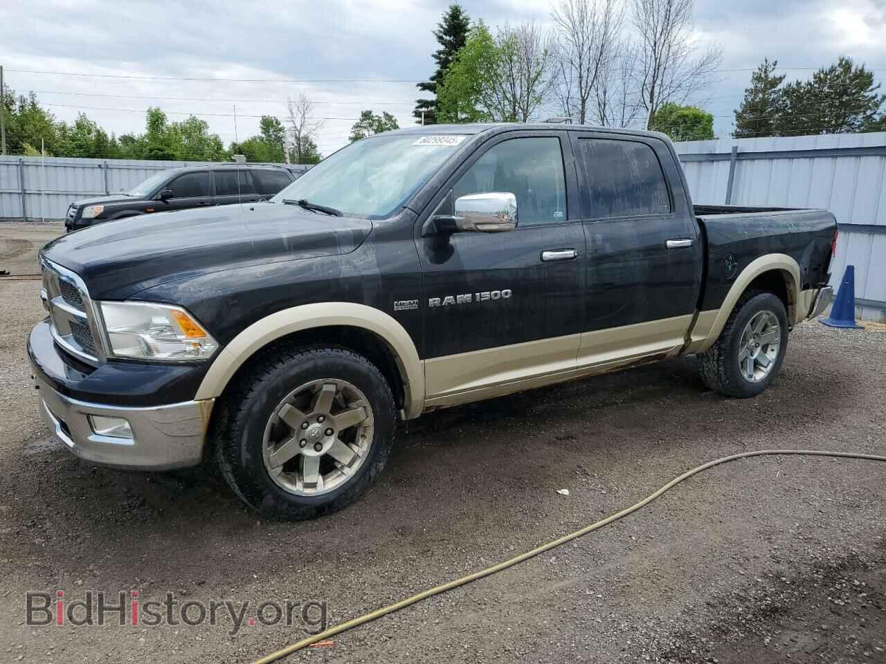 Photo 1D7RV1CT7BS566061 - DODGE All Models 2011