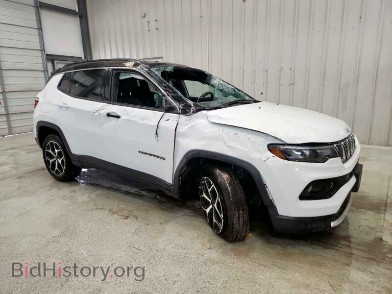 2025 Jeep COMPASS (VIN 3C4NJDCN5ST509928) — photo 4 of 14