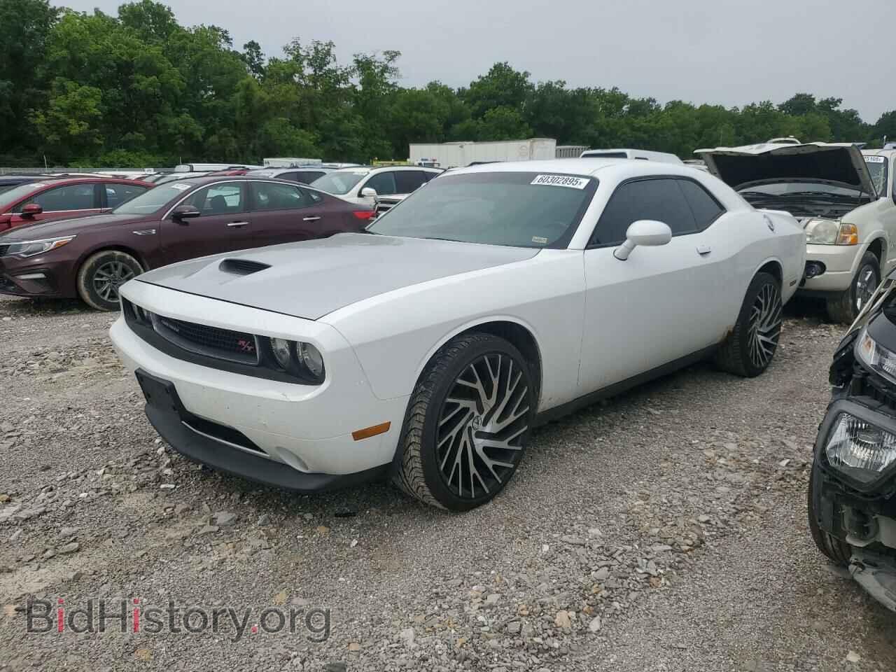 Photo 2B3CJ5DT5BH512820 - DODGE CHALLENGER 2011