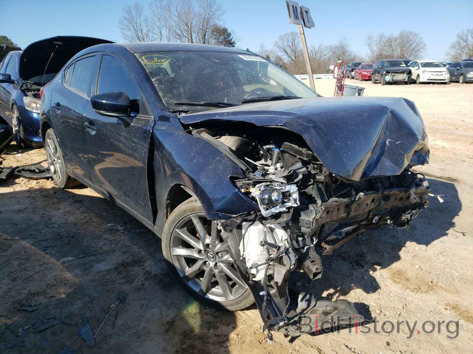 Photo 3MZBN1V33JM255255 - MAZDA 3 2018