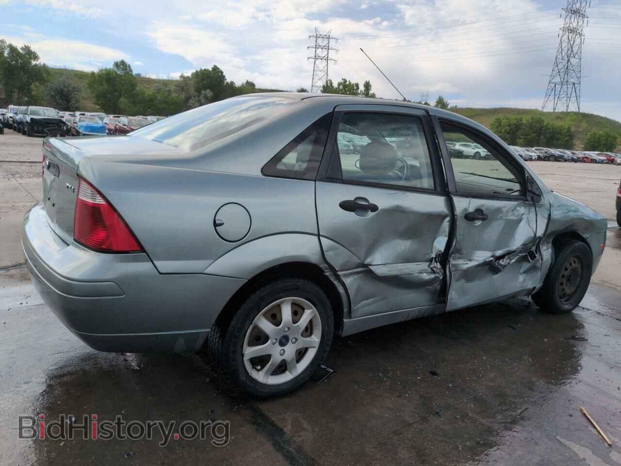 2005 FORD FOCUS - VIN: 1FAFP34N65W302383 - Фото 3
